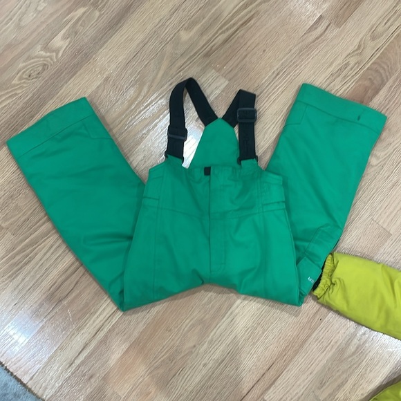 Obermeyer Kids Green and Yellow Puffer Jacket & Pants - Picture 3 of 8